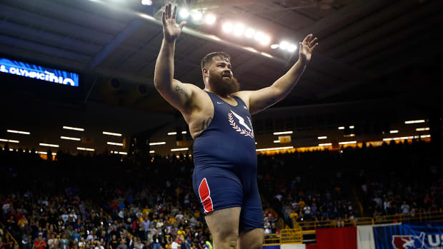 robby-smith-usa-wrestling.jpg